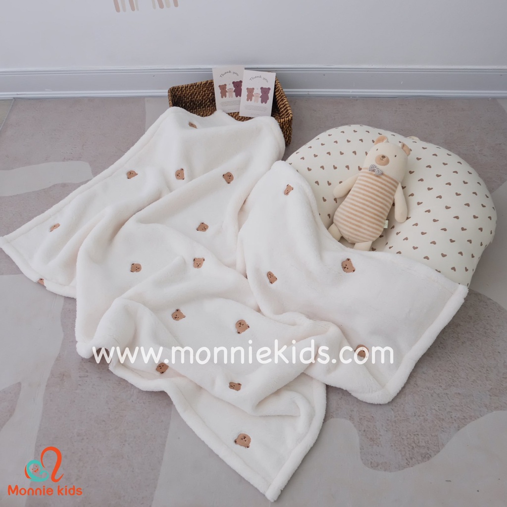 Chăn Lông Tuyết DOT TO DOT / CHEZBEBE 90x130 CM Made In Korea (ib chọn mẫu)