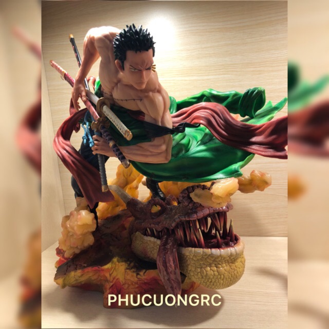 Mô hình One Piece - Mô hình Nhân vật Zoro Siêu to