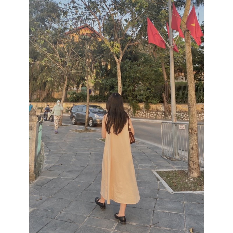 váy suông oversize - ảnh thập shop chụp | BigBuy360 - bigbuy360.vn