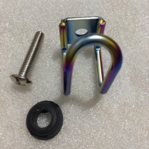 Móc Treo Đồ Titan Cho Xe Máy Bền Màu