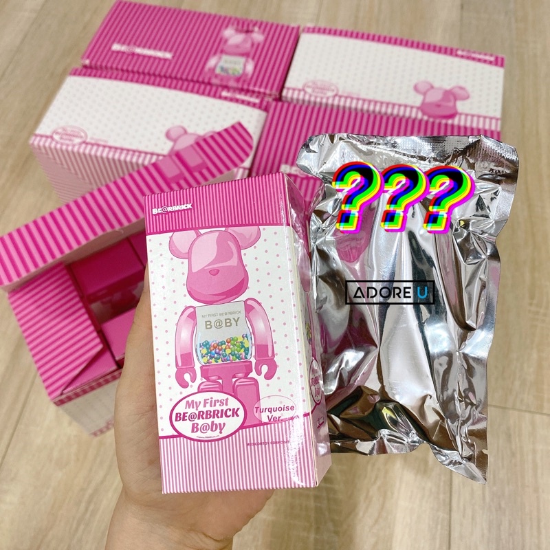 Hộp 12 mô hình Bearbrick 200% My First Baby blind box