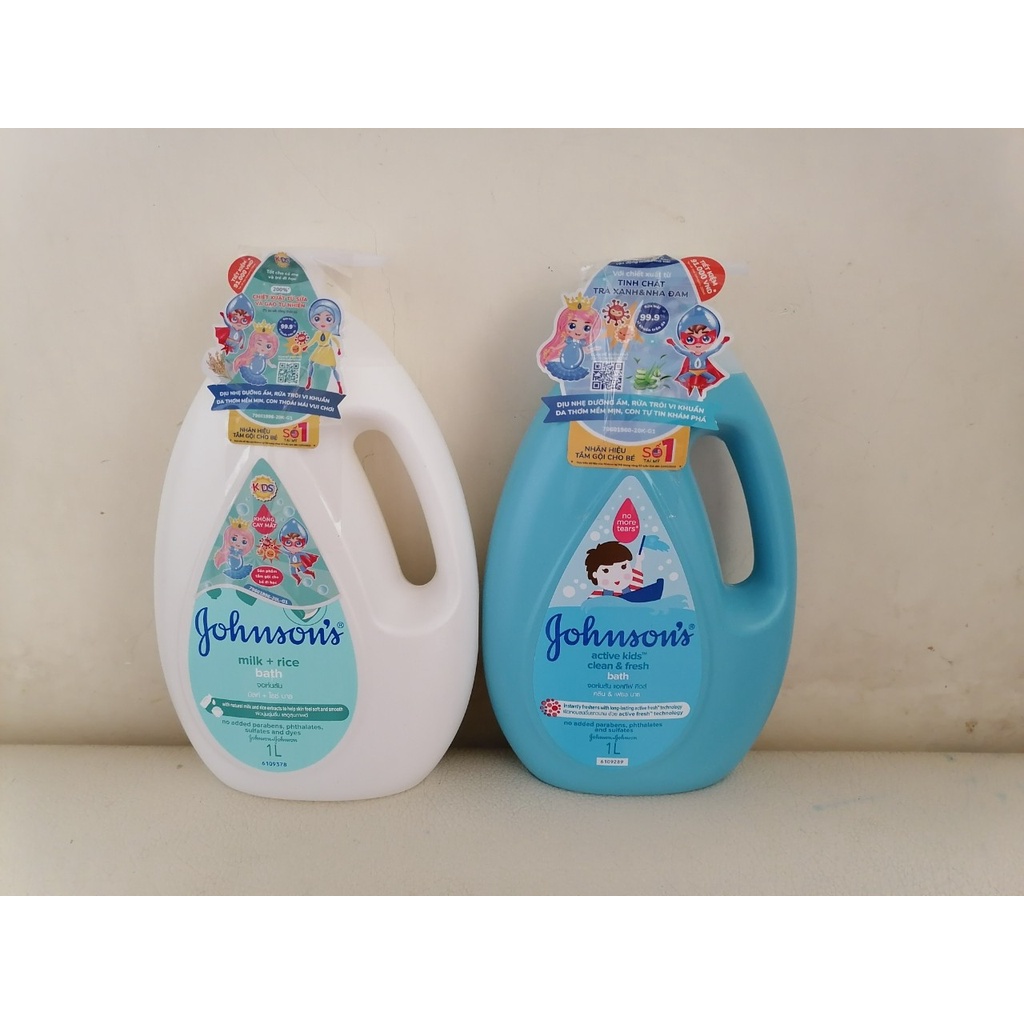 Sữa tắm dưỡng ẩm Johnson Baby chứa sữa và tinh chất gạo 1000ml