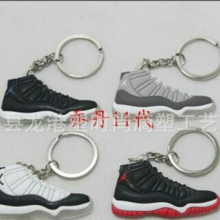 móc khóa giày sneaker combo 50 cái