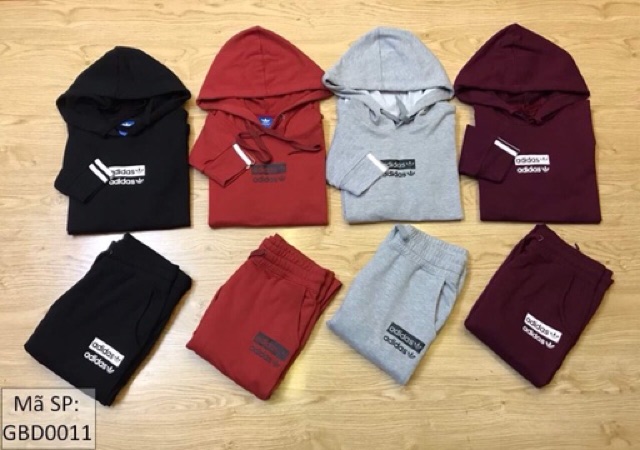 Bộ thể thao có mũ mùa đông cho nữ | BigBuy360 - bigbuy360.vn