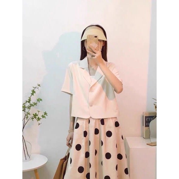 Áo BLAZER NGẮN TAY trơn đứng form, kiểu dáng croptop 2 cúc, 3 màu, chất đẹp style Hàn Quốc, hàng Quảng Châu - SẴN HÀNG | BigBuy360 - bigbuy360.vn