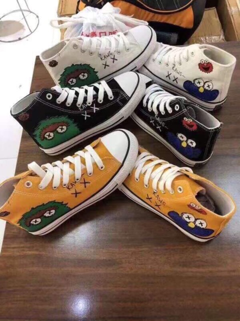 [Mã FAMAYWA2 giảm 10k đơn từ 50k] Giày nữ cao cổ hình ngỗ nghĩnh siêu yêu mã T25 | BigBuy360 - bigbuy360.vn