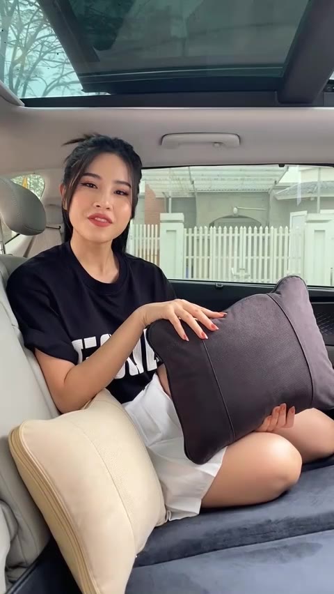 Bộ chăn gối trên xe ô tô, Chăn gối ôm 2 in 1