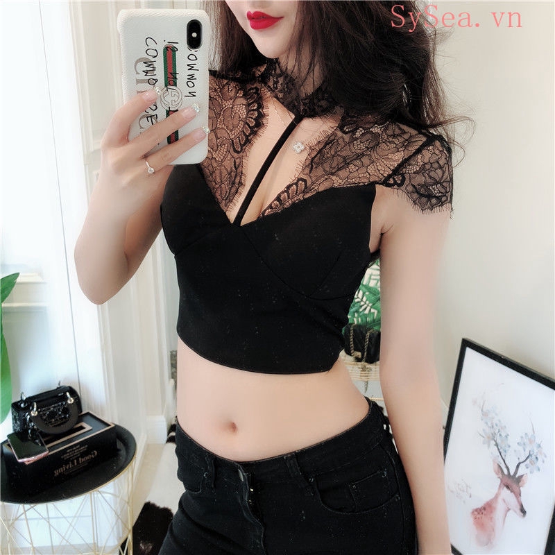 Áo Croptop Cổ Yếm Phối Ren Quyến Rũ