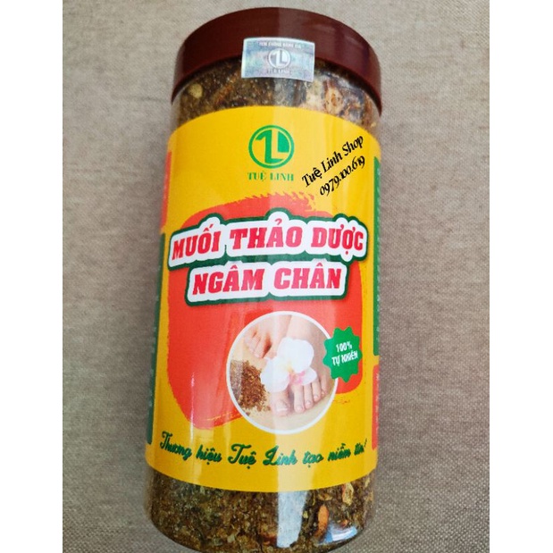 Muối thảo dược ngâm chân Tuệ Linh (hũ lớn 1kg)