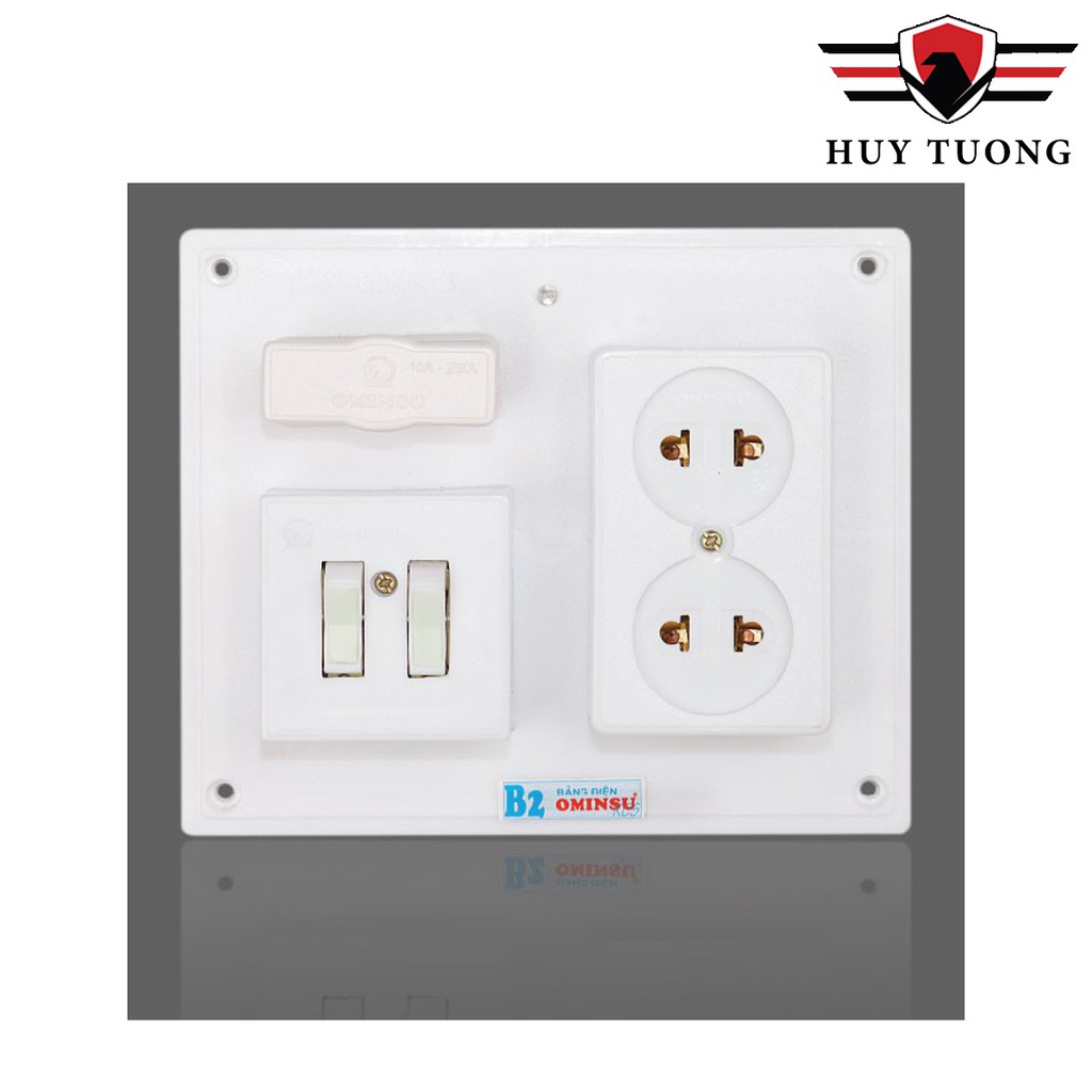 Bảng điện Ominsu 1 công tắc dạ quang, 1 ổ cắm, cầu chì chịu nhiệt cao cấp B1 - Huy Tưởng