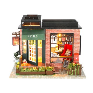 Nhà Búp Bê DIY - Century Bookstore C008