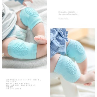 Miếng đệm bảo vệ đầu gối cho bé