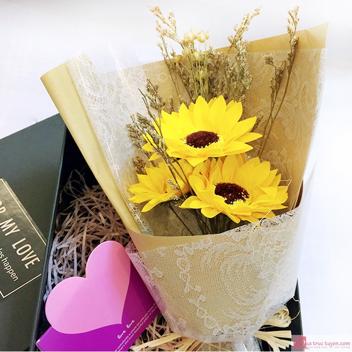 Hộp hoa hồng/ hoa hướng dương sáp thơm kèm túi đựng quà tặng sang trọng (4 mẫu)