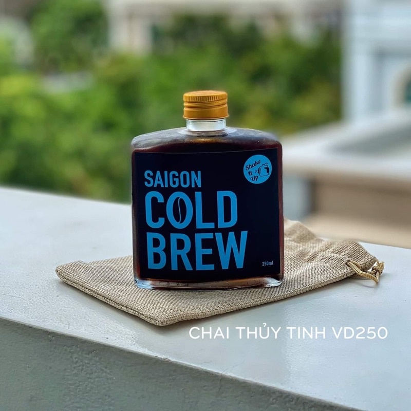 CHAI THUỶ TINH VUÔNG-DẸP 250ml nắp nhôm