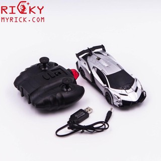 Xe biến hình Robot - Leo tường
