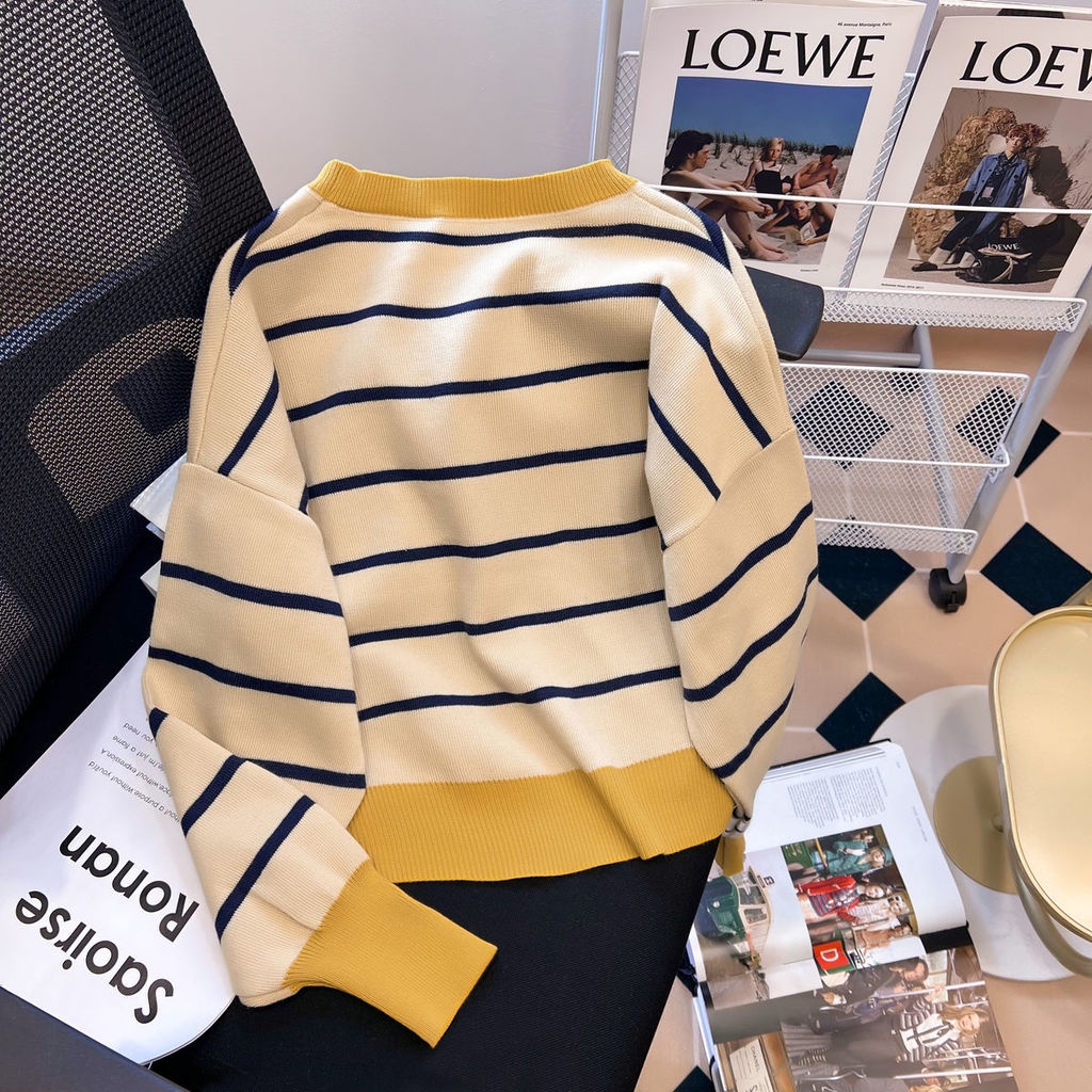 Áo Sweater Dệt Kim Dáng Rộng Thiết Kế Mới Thời Trang Mùa Thu Dành Cho Nữ