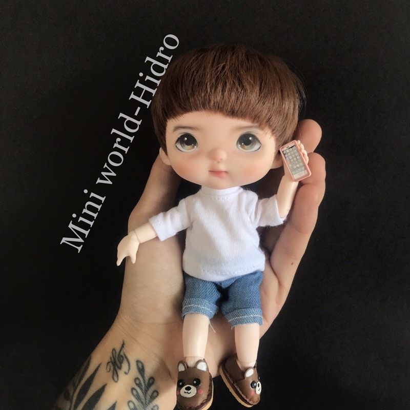 Điện thoại mini tí hon mô hình dùng trang trí nhà búp bê tỉ lệ 1/8, 1/12