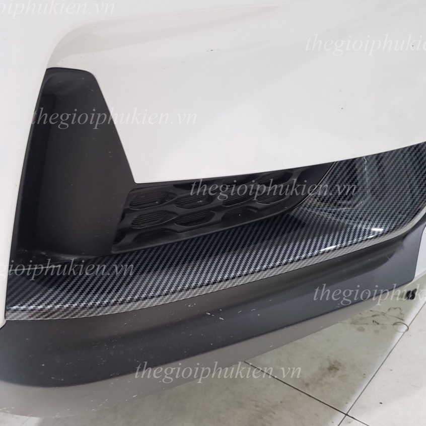 Ốp cản trước Carbon xe Kia Carnival 2021- 2022 vân Cacbon cao cấp, ốp cản dưới xe Carnival 2022