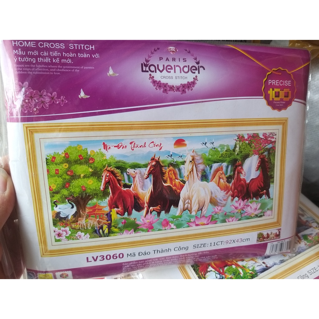 Tranh thêu chữ thập ngựa mã đáo thành công KT:92x43cm,tranh chưa thêu và chưa khung,tặng kéo và sỏ chỉ
