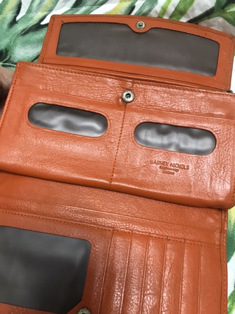 Ví si London da bò