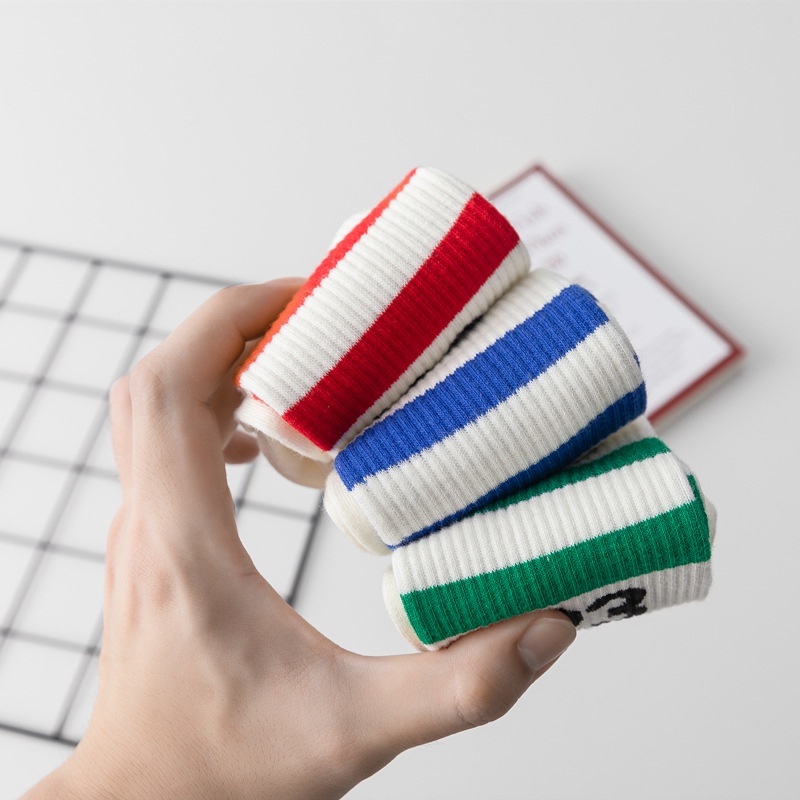 Đôi Vớ Cotton Ấm Áp Thoải Mái Thời Trang Hàn Quốc Cho Nữ