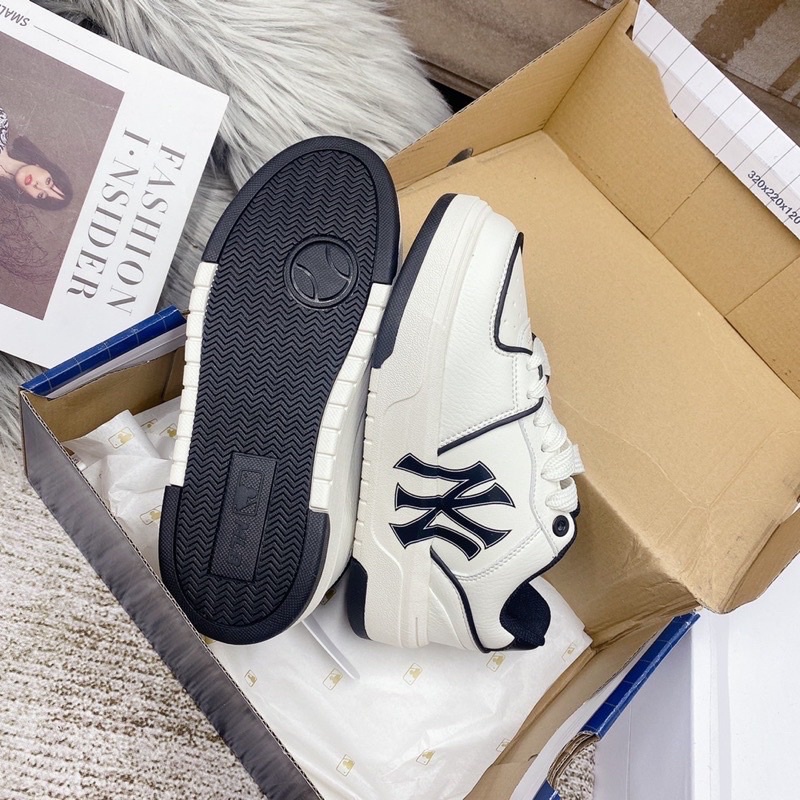 GIÀY M.L.B CHUNKY LINER NY BLA.CK WHITW SC