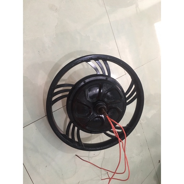 Bánh đạp điện kiểu Hkbike bài full nhẹ.