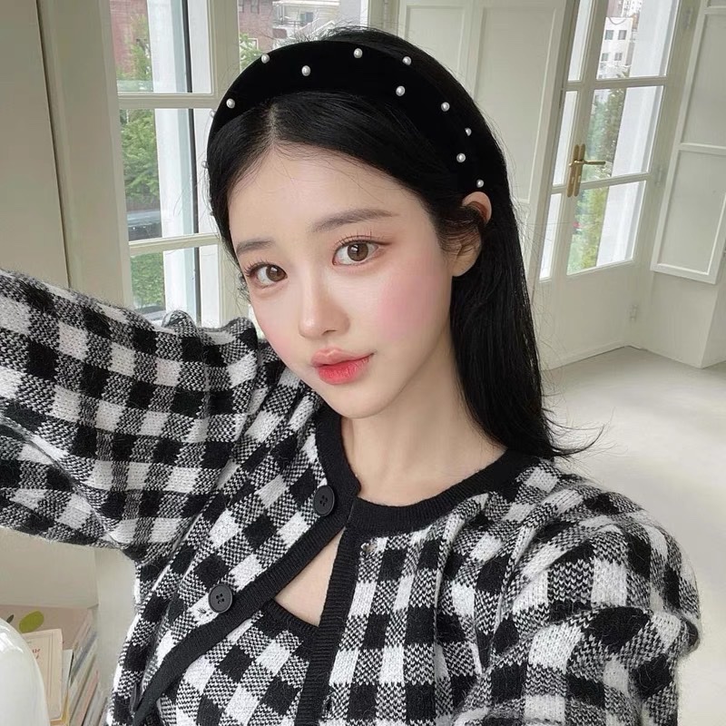 Băng Đô Nhung Đính Hạt Trai Flora - Vani Store - PKT00274