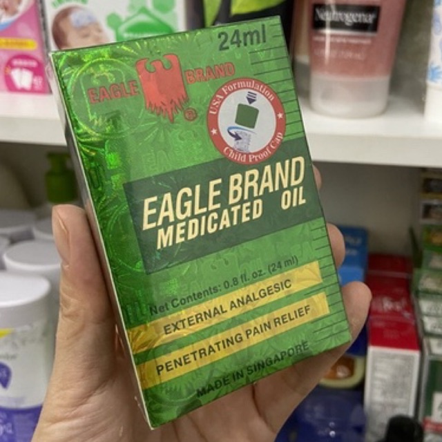 Dầu Xanh Con Ó Eagle Brand Mỹ 2 Nắp