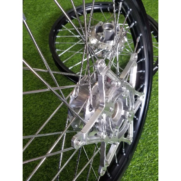 Bánh căm dành cho các dòng Honda sonic 150 kèm lòng đĩa trước cnc lắp như zin không cần chế HTH1144 msp A0068