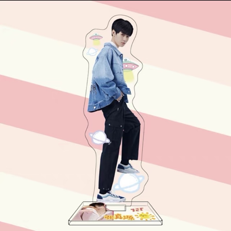 Standee tượng đứng hình thật TNT