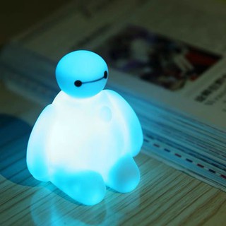 Đèn ngủ tạo hình Baymax hoạt hình cực kì dễ thương, đèn ngủ dễ thương tiện ích