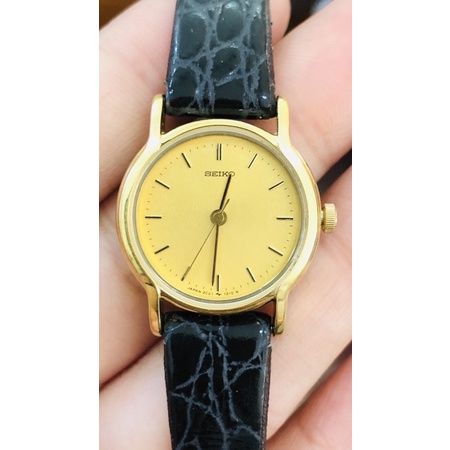 Đồng hồ nữ si nhật hiệu Seiko