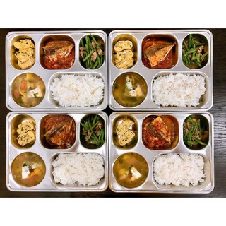 Khay cơm 5 ngăn Hàn Quốc giá rẻ ( tặng kèm muỗng inox)