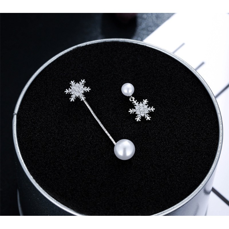 Bông tai Triệu Lệ Dĩnh bông tai hoa tuyết bất đối xứng50