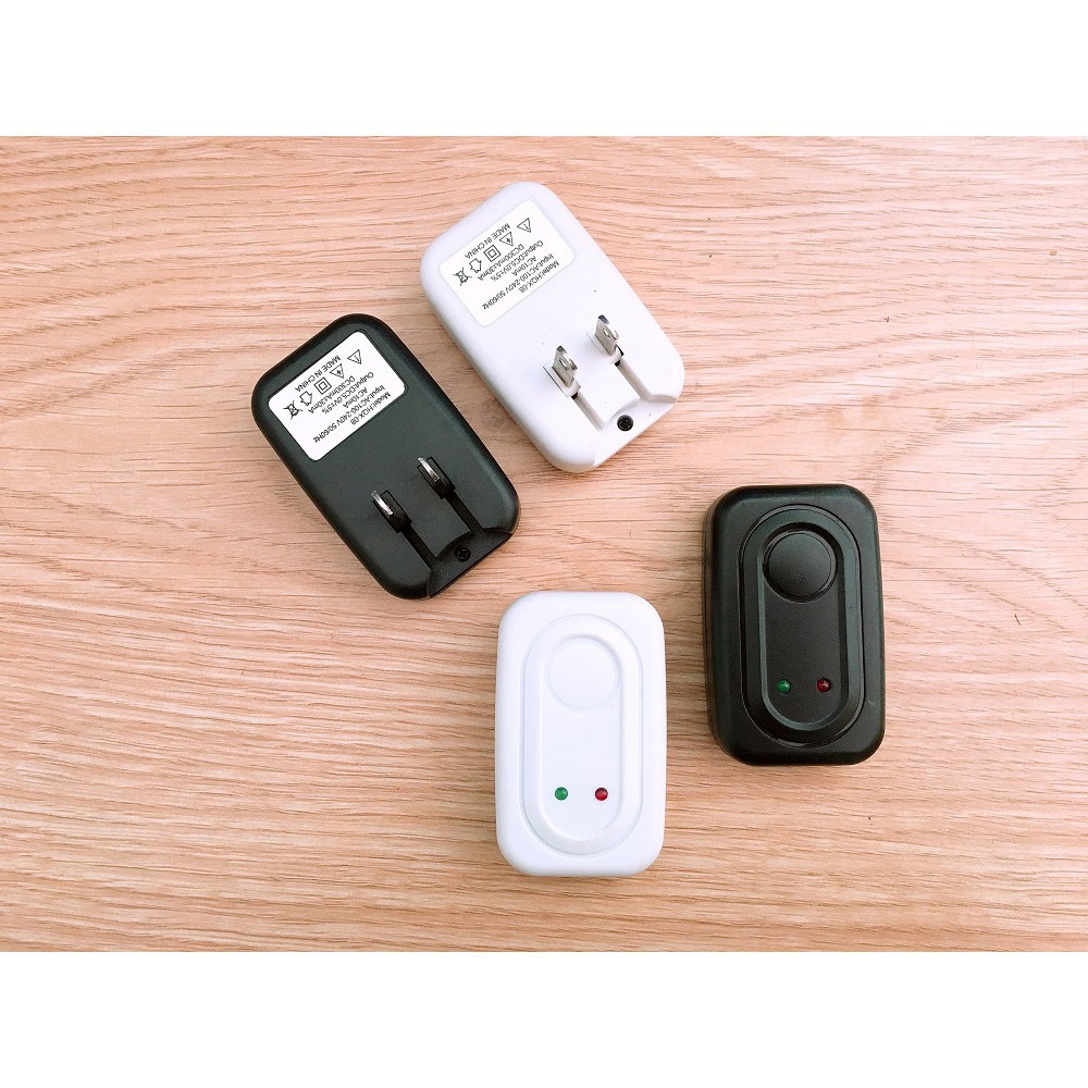 CỐC SẠC ĐEN CÓ 2 ĐÈN LED