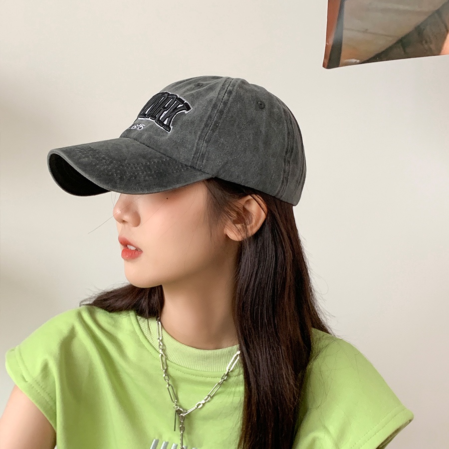 Mũ Lưỡi Trai Thêu Chữ Thời Trang Năng Động Cho Nữ