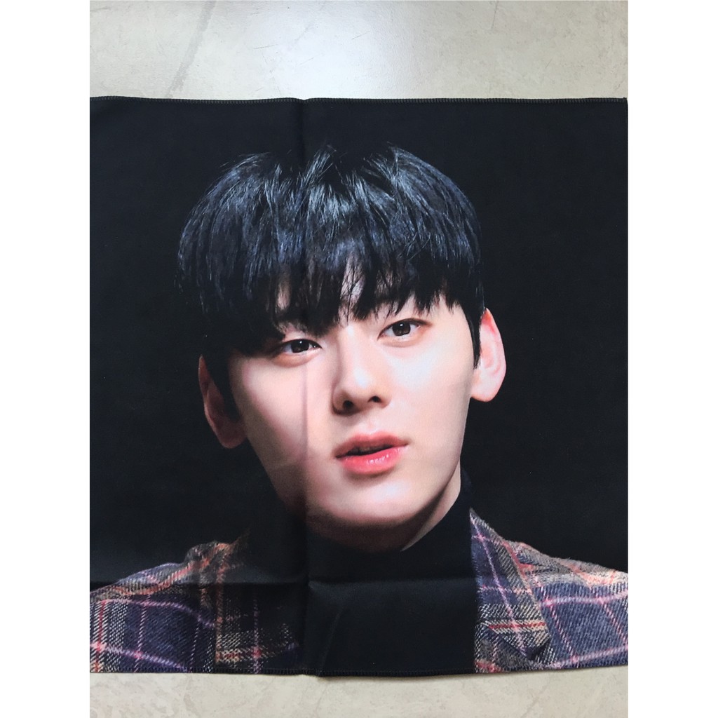 SLOGAN VUONG HWANG MINHYUN