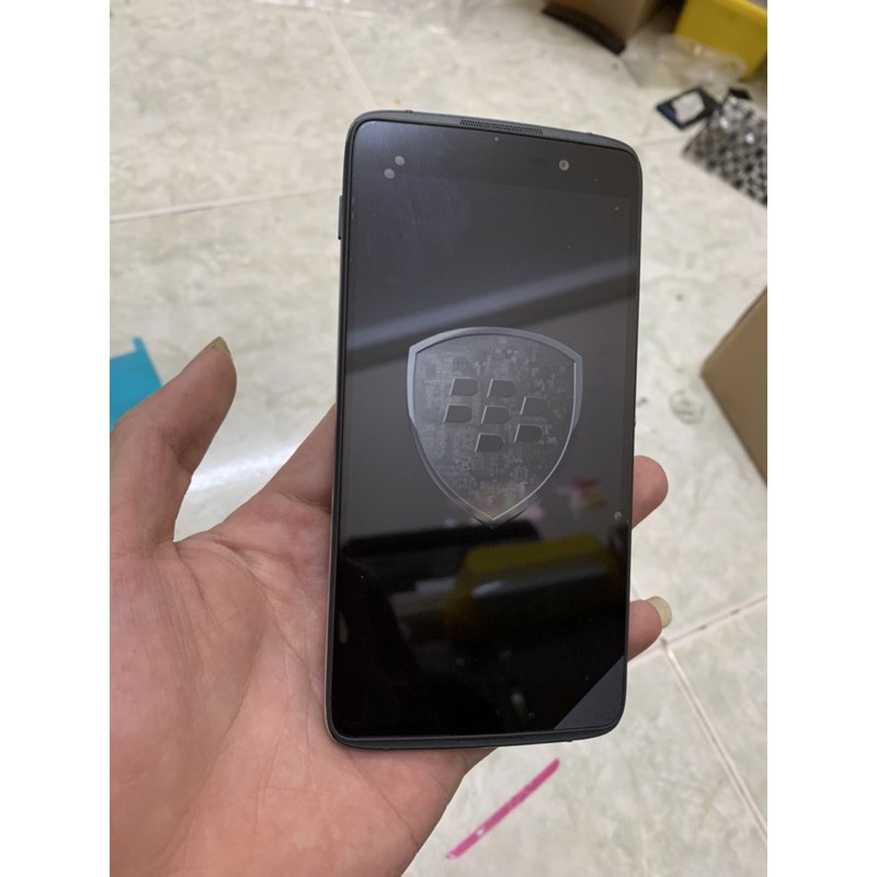 Điện Thoại Blackberry Dtek50 mới 100%