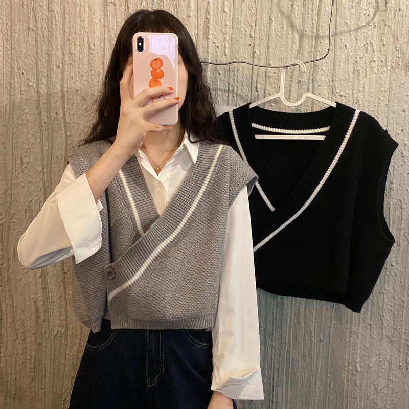 Áo Sweater Dệt Kim Sát Nách Cổ Chữ V Thiết Kế Trẻ Trung Cá Tính | BigBuy360 - bigbuy360.vn