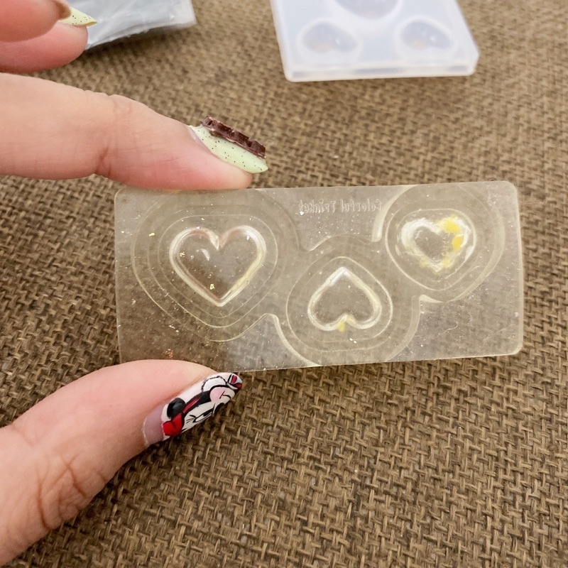 Khuôn tim resin uv làm nails