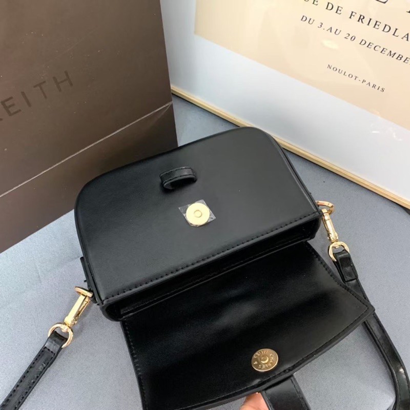 Túi ADORE mẫu mới