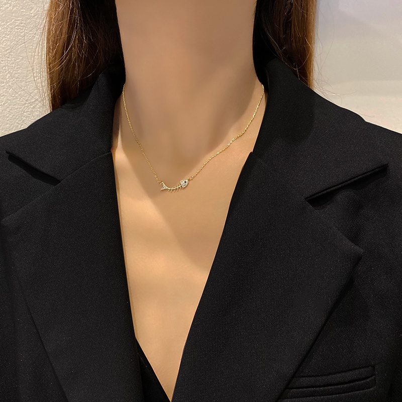 Dây chuyền mặt hình xương cá đính đá zircon tinh xảo phong cách Hàn Quốc thời thượng