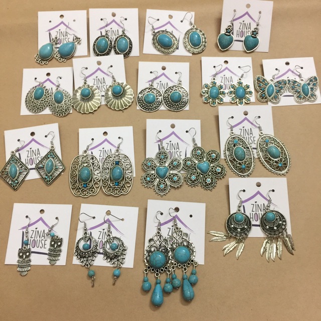 Khuyên tai ngọc đá xanh các hình