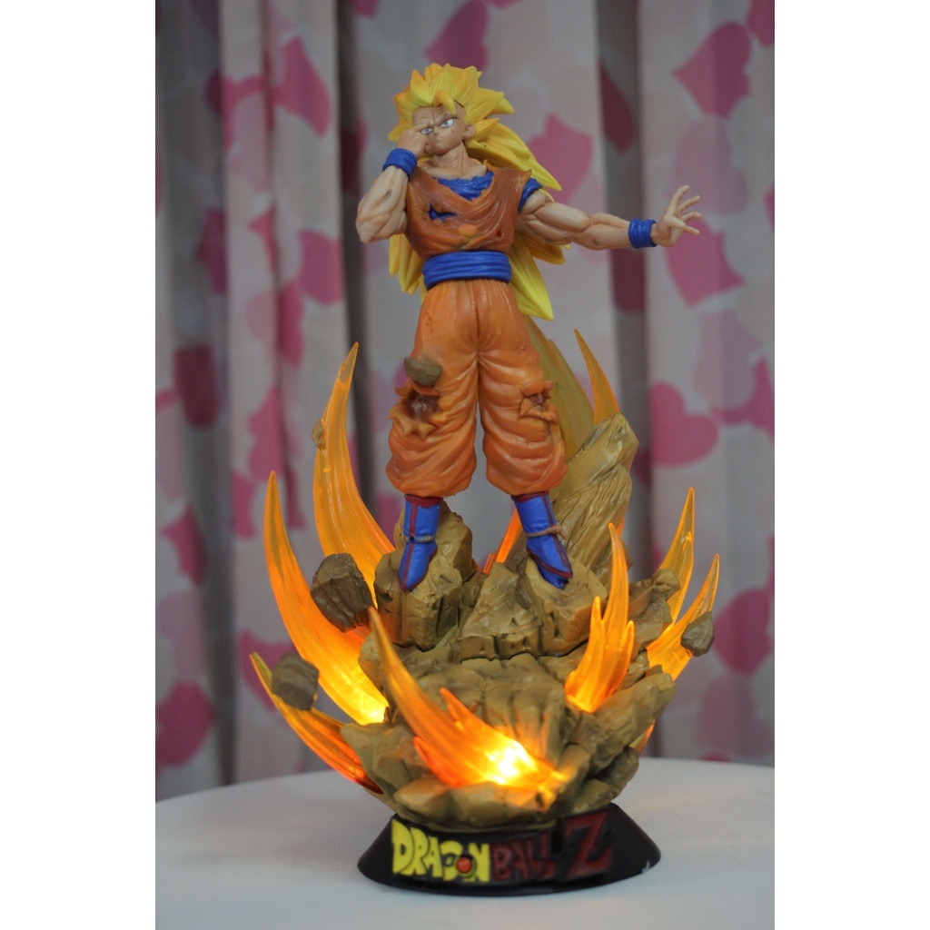 💥💥Mô hình Goku super saiyan 3 cao 31cm có led - Mô hình Dragon ball