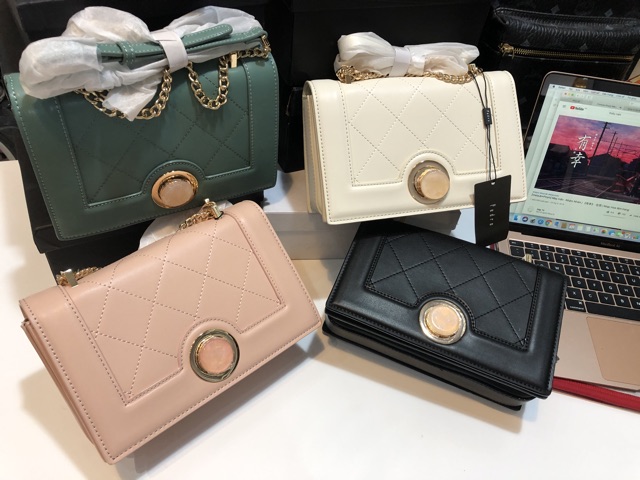 TÚI PEDR KHOÁ TRÒN MẮT NGỌC MẪU MỚI