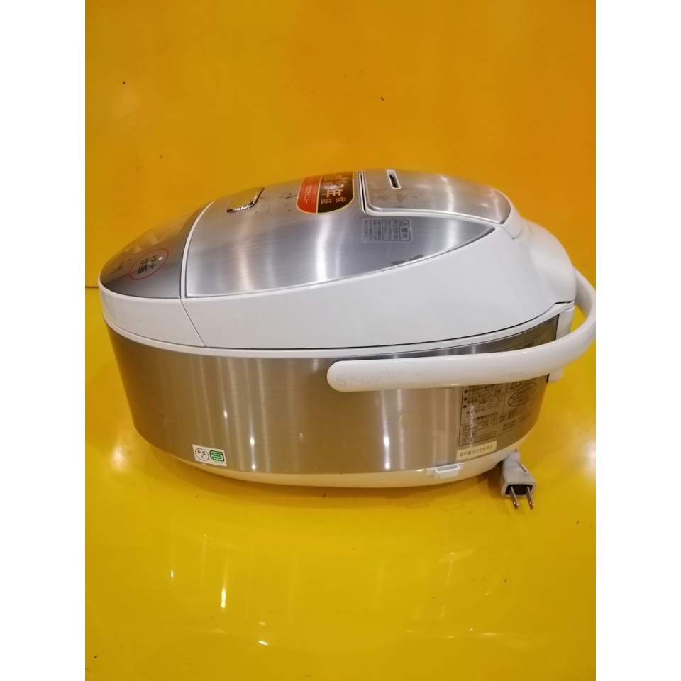 Nồi cơm nội địa Nhật cao tần (IH) Sanyo ECJ-LG10 (1.0L) (0FB020692) áp suất