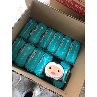 Khăn ướt agi 100 tờ không mùi (giao màu ngẫu nhiên)