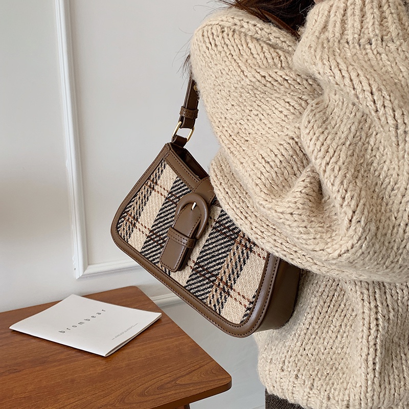 Túi xách nữ túi đeo vai họa tiết thổ cẩm khóa nam châm 1999store_official