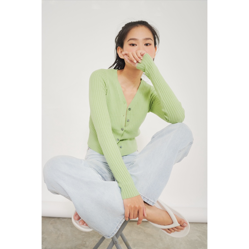 Áo len dệt xớ dọc cổ v có nút LENCLOTHING 8293